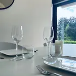 Le Du Pays De