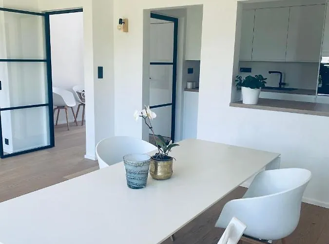 Le Du Pays De Σαλέ